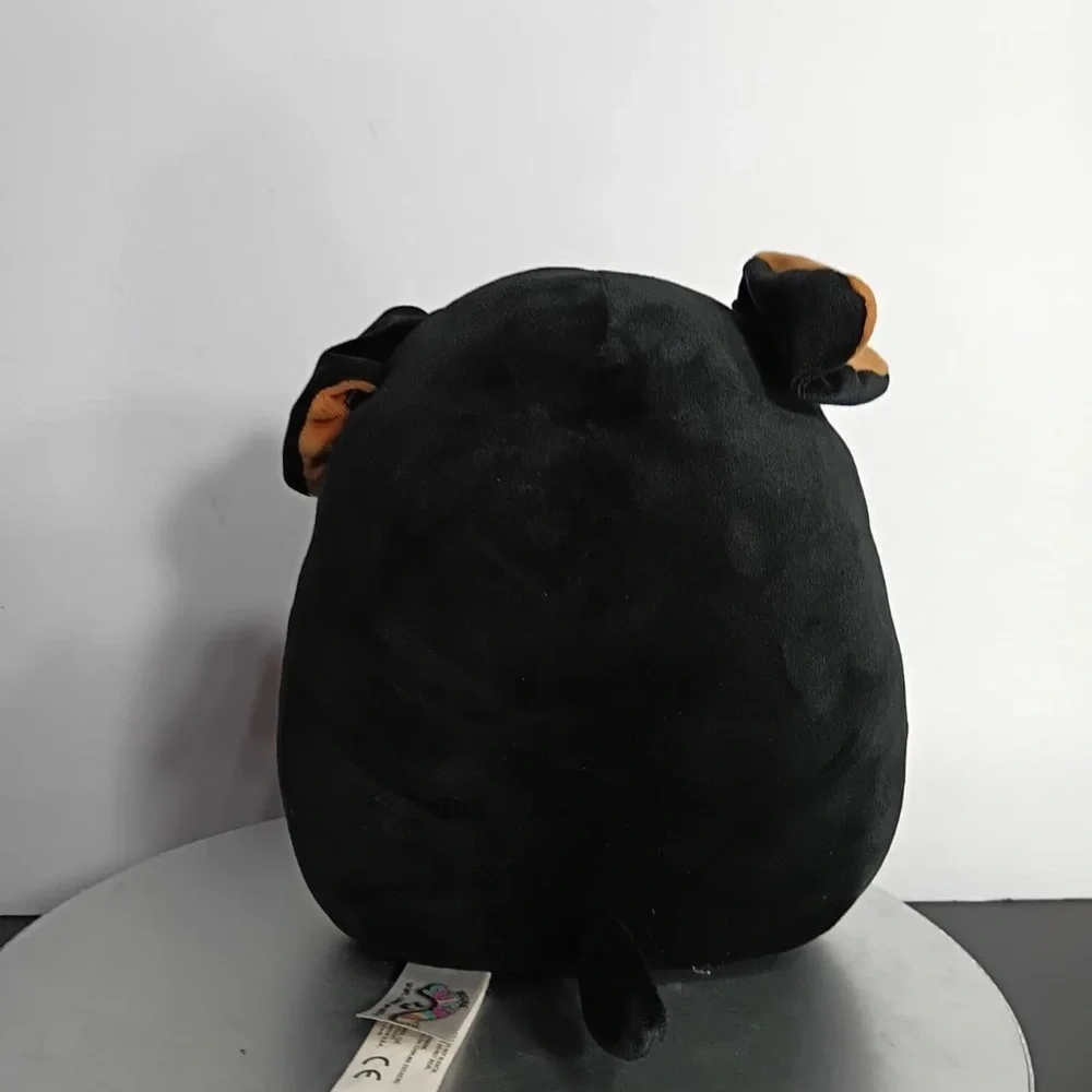 Squisnallow Black and Tan Plush Dog Toy 8” pre owned Exellent condition